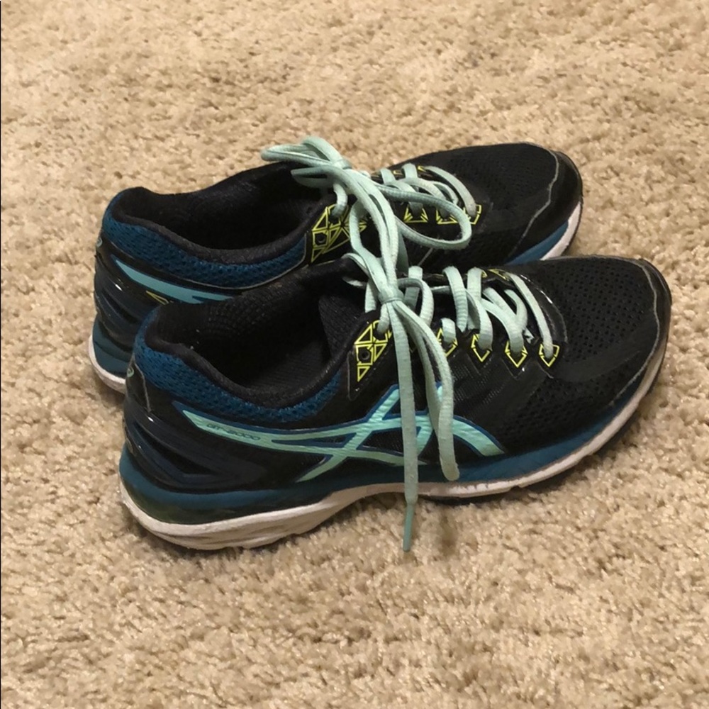 ASICS Black/Teal/Yellow GT-2000 Size 6